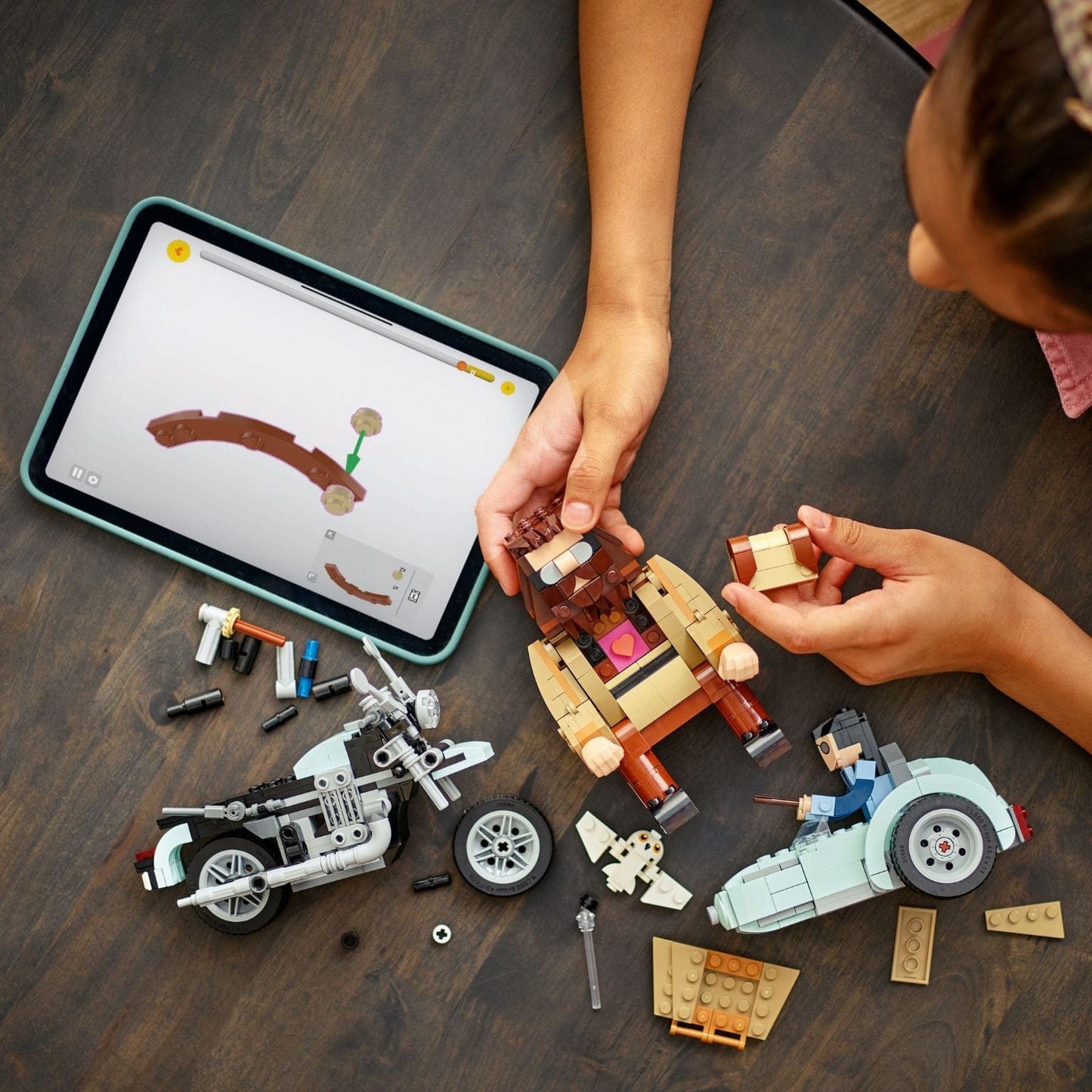 Apresentamos Lego Harry PotterPasseio de Mota de Hagrid e Harry com o SKU 667644325 recomendado para + 9 anos