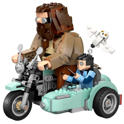 Hagrid na mota com Harry no side-car e Hedwig, LEGO Harry Potter