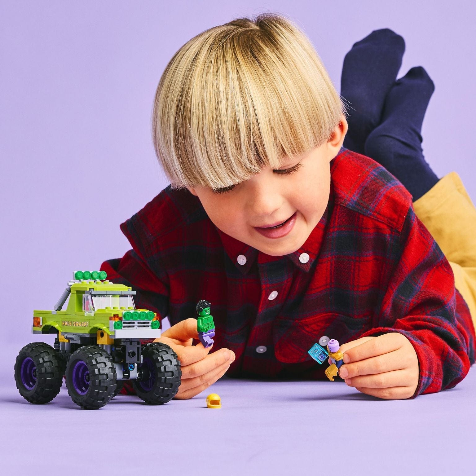 Apresentamos Lego Marvel Camião do Hulk vs. Thanos com o SKU 667631225 recomendado para + 7 anos