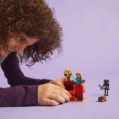 LEGO Minecraft - A Batalha da Lava do Nether
