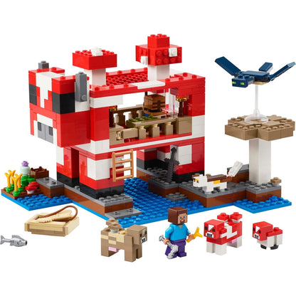 LEGO Minecraft A Casa Mooshroom vermelha e branca montada com Steve e animais