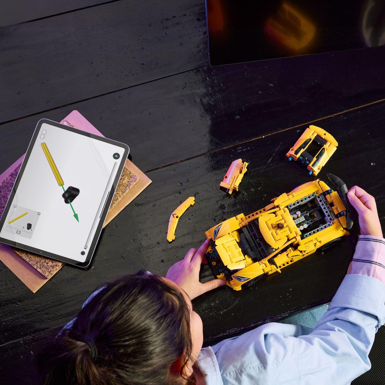 Apresentamos Lego Technic - Chevrolet Corvette Stingray com o SKU 664220525 recomendado para + 9 anos