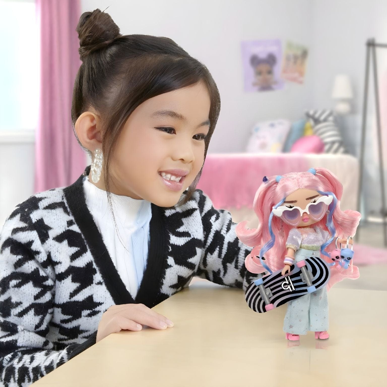 Apresentamos L.O.L. Surprise Tweens - Flora Moon com o SKU 779166524 recomendado para + 3 anos