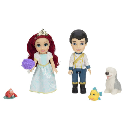 Bonecas Ariel e Eric lado a lado com acessórios e animais