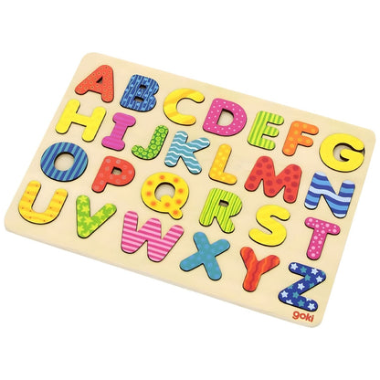Puzzle Abecedário visto em ângulo com letras padronizadas