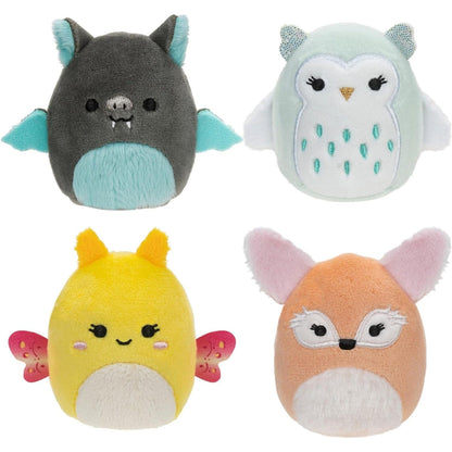 Quatro Mini Squishmallows: morcego, coruja, borboleta amarela e raposa