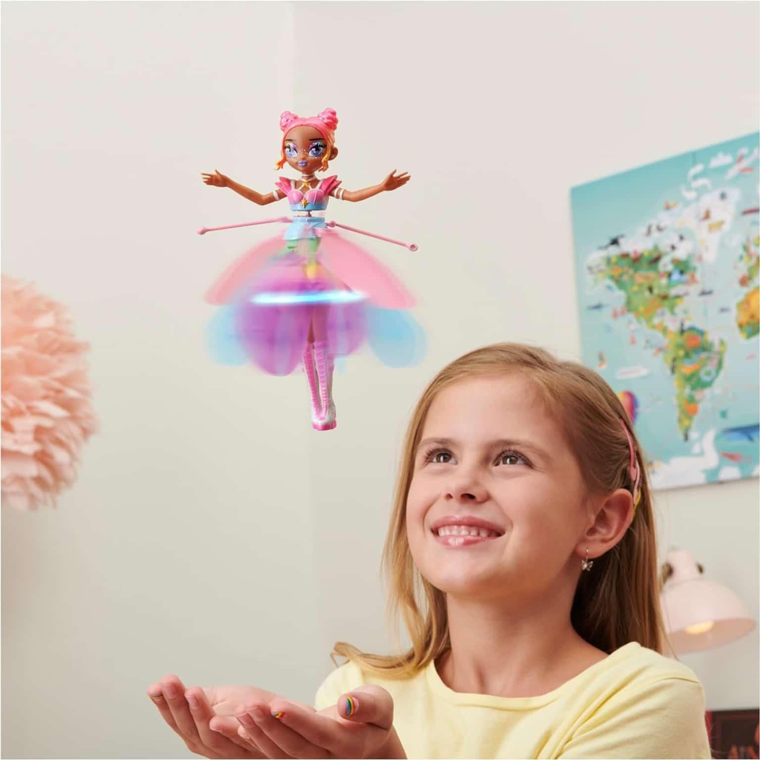 Apresentamos Boneca Crystal Flyers Rainbow Glitter com o SKU 774456923 recomendado para + 6 anos