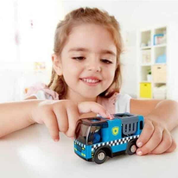 Apresentamos Carro de polícia com sirene com o SKU 82373823 recomendado para + 3 anos