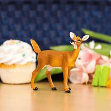 Apresentamos Figura de borracha - Cervo da Virgínia com o SKU 438012923 recomendado para + 3 anos