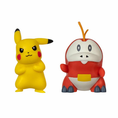 Conjunto de Batalha Pokémon: figuras do Pikachu e do Fuecoco lado a lado