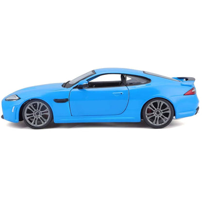 Miniatura Jaguar XKR-S azul, vista lateral