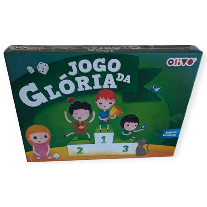 Caixa do Jogo da Glória com crianças num pódio, vista em diagonal