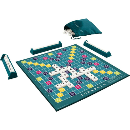 Tabuleiro do Jogo Scrabble Original com palavras formadas, suportes e saco das peças