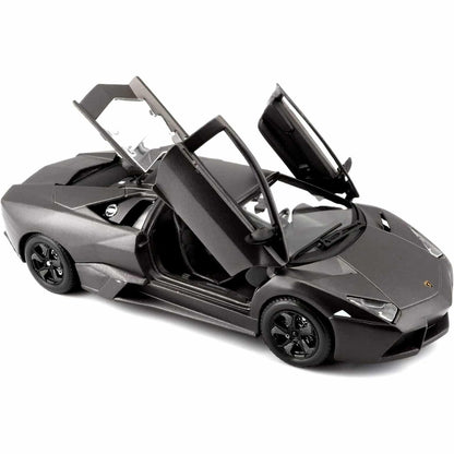 Lamborghini Reventón com as portas em tesoura abertas