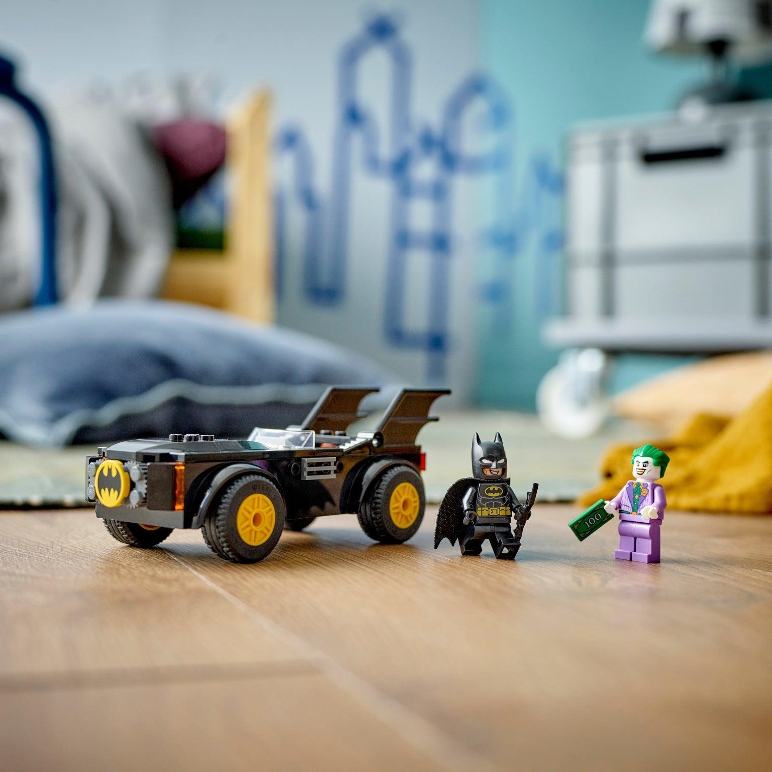 Apresentamos Lego DC Batman - Perseguição Batmobile t: Batman vs. The Joker com o SKU 667626423 recomendado para + 8 anos