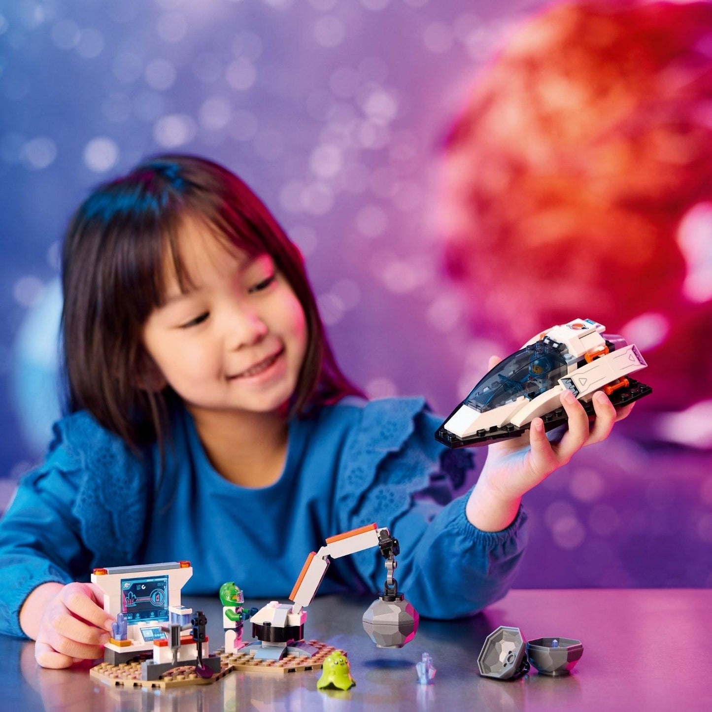 Apresentamos Lego City Nave Espacial e Descoberta de Asteroide com o SKU 666042925 recomendado para + 4 anos