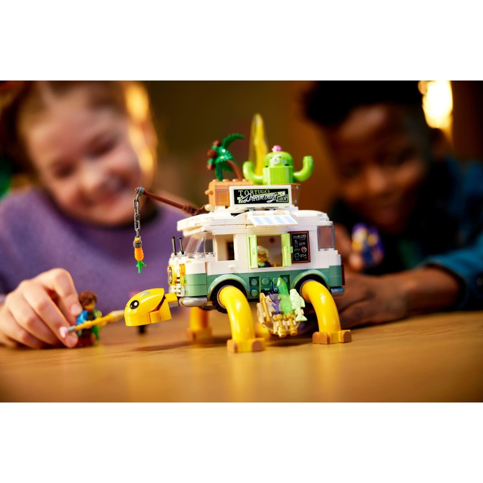 Apresentamos Lego Dreamzzz - A Carrinha Tartaruga da Sra. Castillo com o SKU 667145623 recomendado para + 7 anos