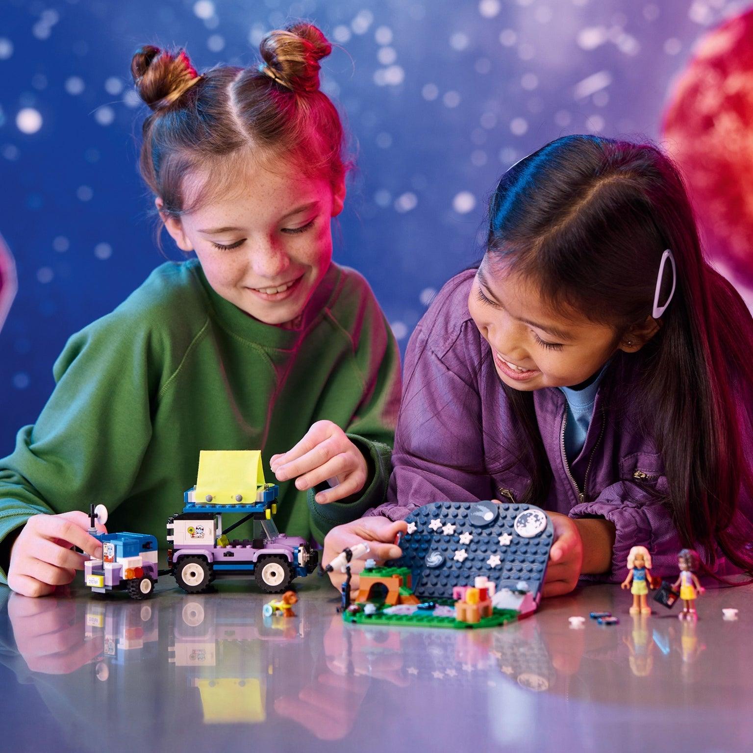 Apresentamos Lego Friends Veículo de Acampamento e Observação Astronómica com o SKU 664260324 recomendado para + 7 anos