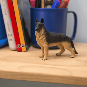 Apresentamos Figura de borracha - Pastor Alemão com o SKU 435172923 recomendado para + 3 anos