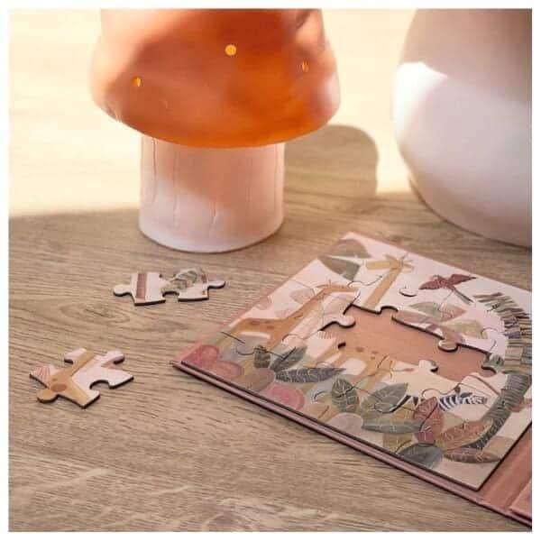 Apresentamos Puzzle Magnético - África com o SKU 723070423 recomendado para + 3 anos
