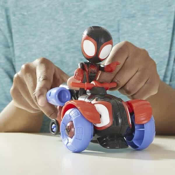 Apresentamos Spidey and his Amazing Friends Miles Morales com o SKU 90194122 recomendado para + 3 anos