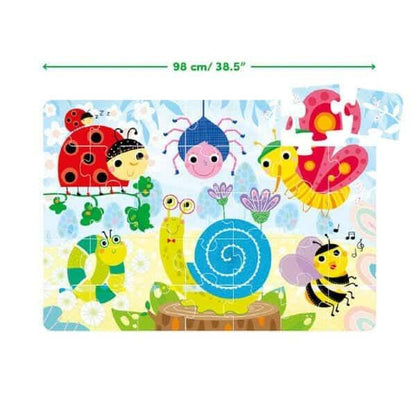 Super Puzzle Pequenas Criaturas montado com 98 cm de largura