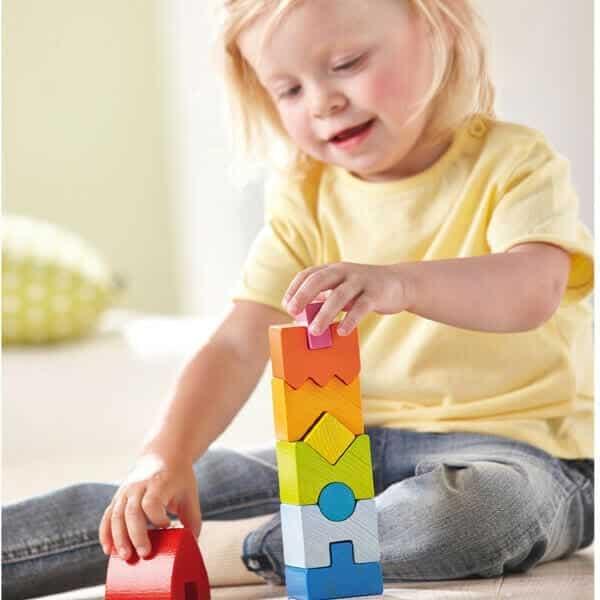 Apresentamos Torre de Empilhar Arco-íris com o SKU 810169021 recomendado para + 12 meses