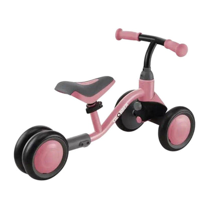 Globber Learning Bike 3 em 1 rosa em modo de bicicleta de equilíbrio com rodas largas