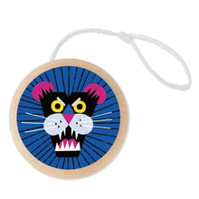 Apresentamos Yo-Yo de madeira - Leão com o SKU 835630323 recomendado para + 6 anos